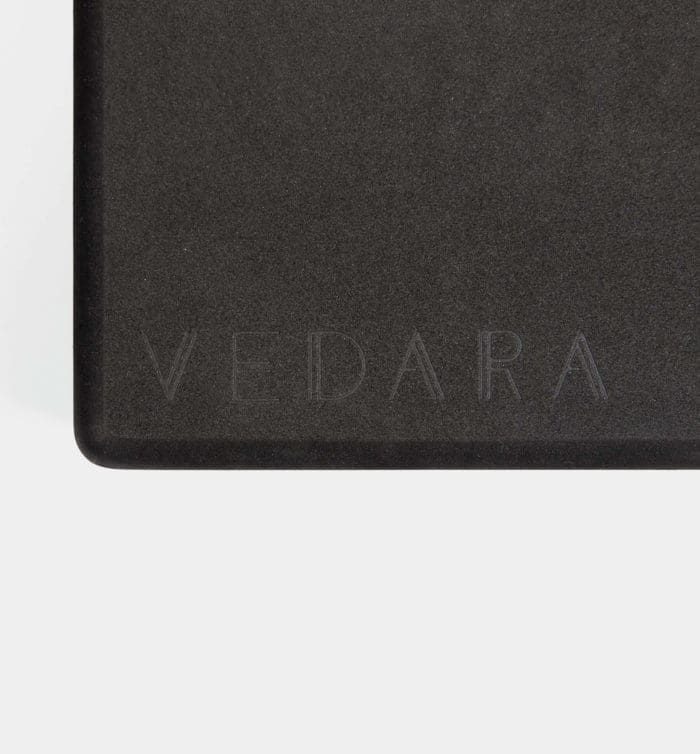 EVA Yogablock schwarz Logo